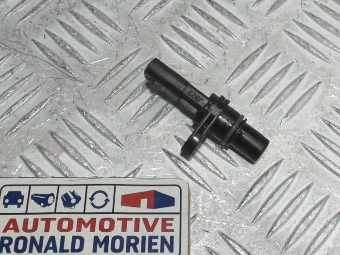 Begagnade Kamaxelsensor Volkswagen Golf Pris € 25,00 Inklusive moms erbjuds av Automaterialen Ronald Morien B.V.