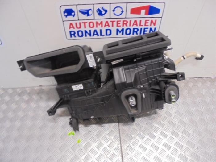 Heater housing Suzuki Baleno 1.2 Dual Jet 16V Hybrid 270117B02780H