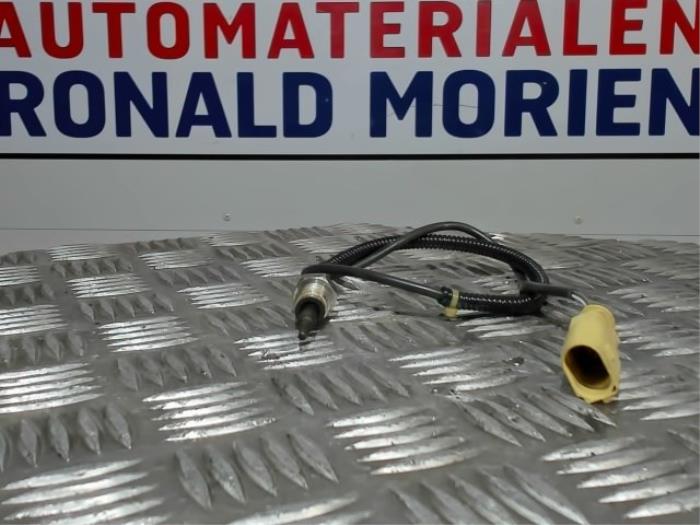 Usagé Sensor température d’échappement Audi Q7 (4MB/4MG) 3.0 TDI V6 24V Prix € 50,00 Règlement à la marge proposé par Automaterialen Ronald Morien B.V.