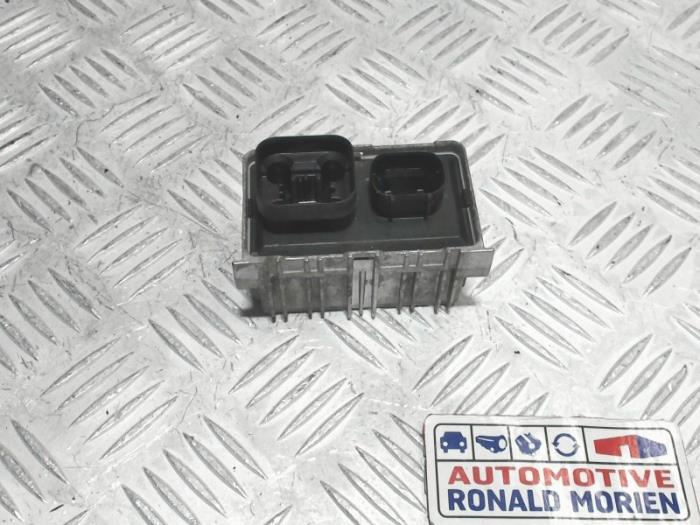 Glow plug relay Ford Transit Custom 2.2 TDCi 16V CC1112B533AB