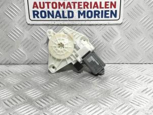 Used Door window motor Volkswagen Passat Variant (3G5) 1.4 TSI GTE 16V Price € 19,00 Inclusive VAT offered by Automaterialen Ronald Morien B.V.