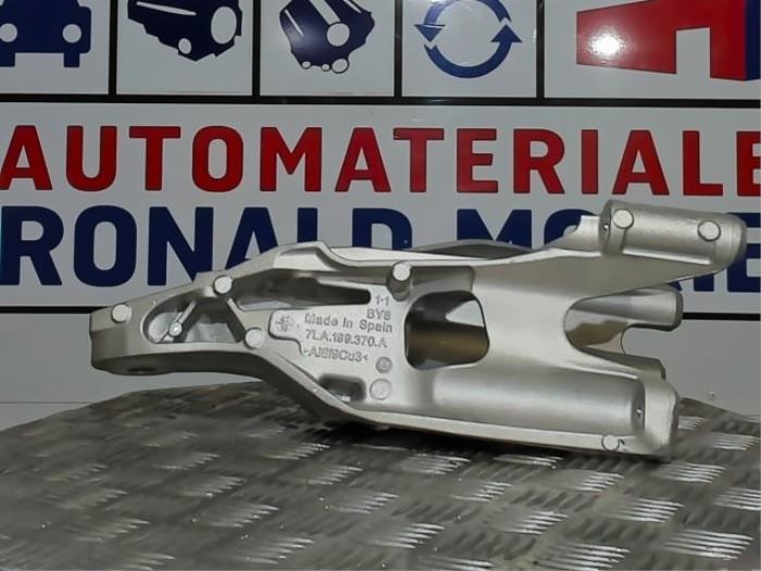 Used Engine mount Volkswagen Transporter/Caravelle T6 2.0 TDI 150 California 4Motion Price € 59,00 Inclusive VAT offered by Automaterialen Ronald Morien B.V.