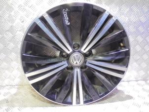 Used Wheel Volkswagen Tiguan (5N1/2) 1.4 TSI 16V Price € 175,00 Margin scheme offered by Automaterialen Ronald Morien B.V.