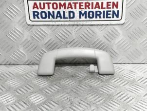 Używane Uchwyt reczny Volkswagen Golf Cena € 14,99 Z VAT oferowane przez Automaterialen Ronald Morien B.V.