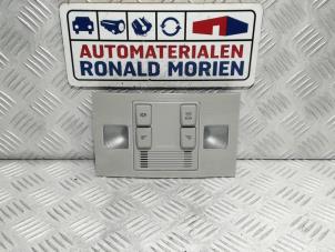 Usagé Eclairage intérieur avant Volkswagen Golf VII (AUA) 2.0 TDI 150 16V Prix € 25,00 Prix TTC proposé par Automaterialen Ronald Morien B.V.