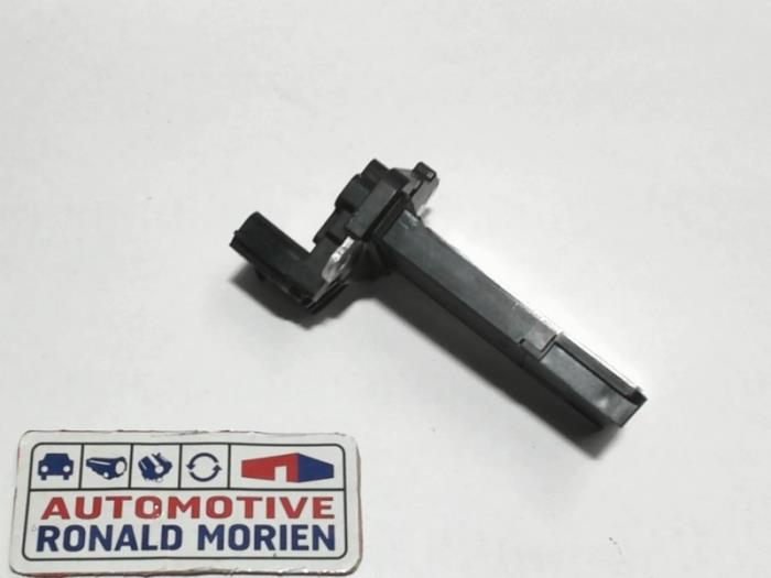 Usagé Débitmètre Opel Karl 1.0 12V Prix € 39,00 Règlement à la marge proposé par Automaterialen Ronald Morien B.V.
