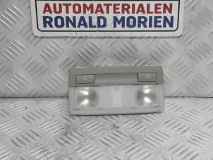 Usagé Eclairage intérieur avant Opel Zafira Tourer (P12) 1.4 Turbo 16V Ecotec Prix € 15,00 Règlement à la marge proposé par Automaterialen Ronald Morien B.V.