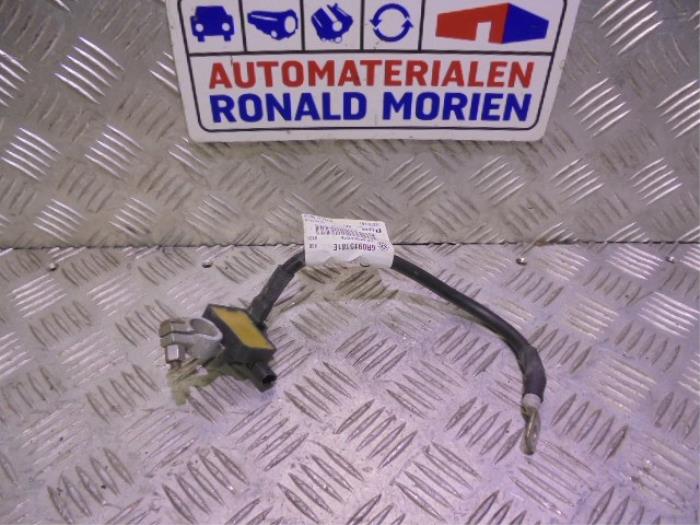 Używane Rózne Volkswagen Polo V (6R) 1.6 TDI 16V 90 Cena € 20,00 Procedura marży oferowane przez Automaterialen Ronald Morien B.V.