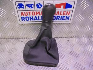Used Gear stick cover Volkswagen Up! (121) 1.0 12V 60 Price € 15,00 Margin scheme offered by Automaterialen Ronald Morien B.V.