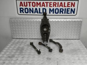 Used Wishbone kit Ssang Yong Rodius 2.0 e-200 Xdi 16V 4WD Price € 65,00 Margin scheme offered by Automaterialen Ronald Morien B.V.