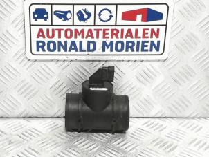 Usagé Dosimètre à air Opel Astra H (L48) 1.6 16V Twinport Prix € 35,00 Règlement à la marge proposé par Automaterialen Ronald Morien B.V.