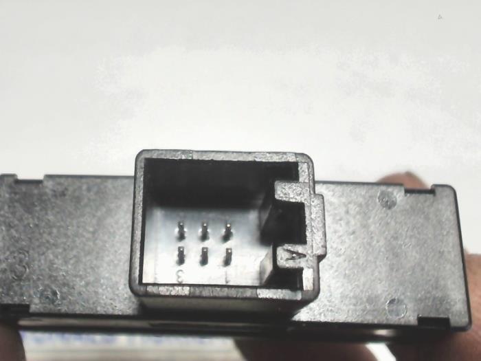 Panic lighting switch from a Volkswagen Passat CC (357) 2.0 TDI 16V 140 2015
