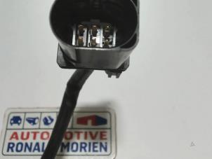 Lambda probe from a Skoda Octavia Combi (5EAC) 1.6 TDI GreenTec 16V 2014