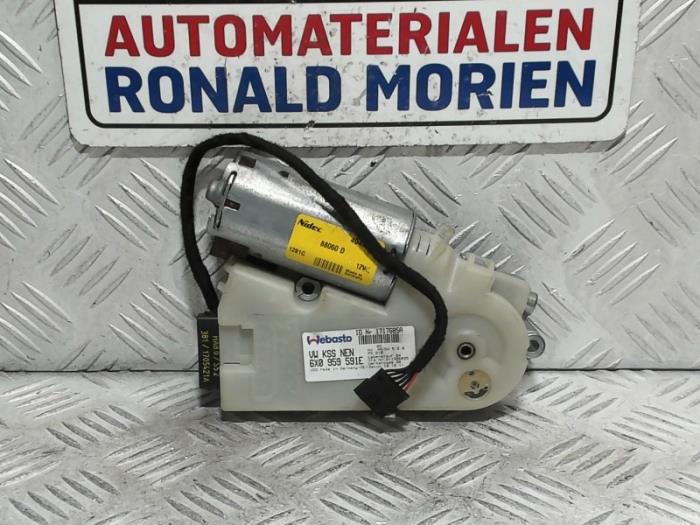 Sunroof motor Volkswagen Transporter T5 2.0 BiTDI DRF 6X0959591E WEBASTO