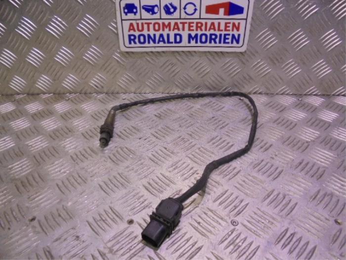 Sonde lambda d'un Volkswagen Transporter T5 2.0 BiTDI DRF 2012