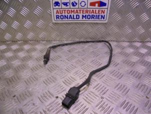 Sonde lambda d'un Volkswagen Transporter T5 2.0 BiTDI DRF 2012
