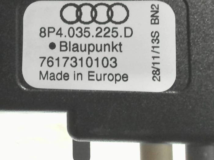 Antennenverstärker van een Audi A3 Sportback (8PA) 1.4 TFSI 16V 2011