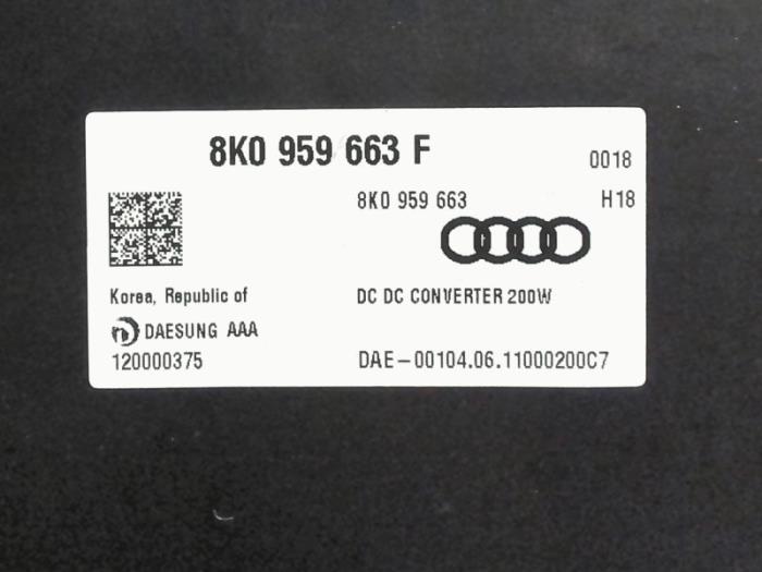Spannungsstabilisator van een Audi A3 Sportback (8PA) 1.4 TFSI 16V 2011