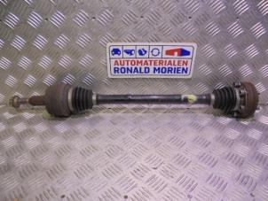 Used Drive shaft, rear left Volkswagen Transporter Price € 119,79 Inclusive VAT offered by Automaterialen Ronald Morien B.V.