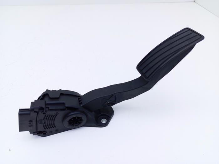 Begagnade Gaspedalsensor Suzuki Swift (ZA/ZC/ZD1/2/3/9) 1.3 VVT 16V Pris € 10,00 Marginaltabell erbjuds av Automaterialen Ronald Morien B.V.