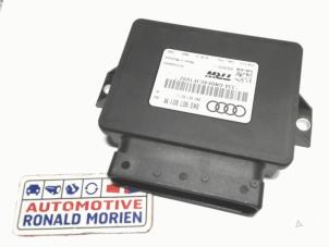 Used Parking brake module Audi A4 Avant (B8) 1.8 TFSI 16V Price € 75,00 Margin scheme offered by Automaterialen Ronald Morien B.V.