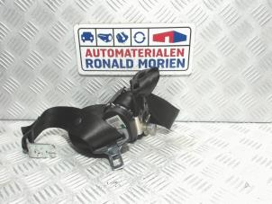 Used Rear seatbelt, right Audi A4 Avant (B8) 1.8 TFSI 16V Price € 35,00 Margin scheme offered by Automaterialen Ronald Morien B.V.