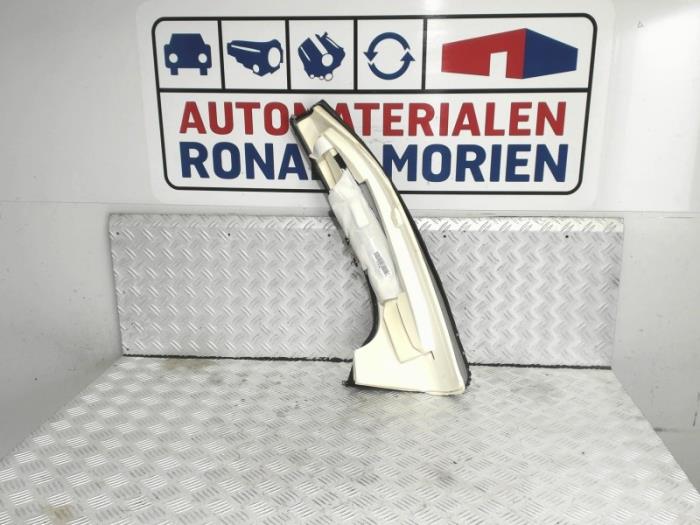 Seat airbag (seat) from a Volkswagen Passat Variant (3G5) 2.0 TDI 16V 150 2019