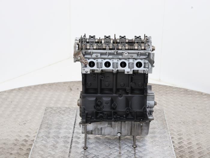 Motor van een Volkswagen Golf 1997