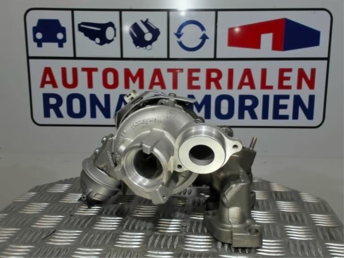 Usagé Turbo Volkswagen Golf VII Variant (AUVV) Prix € 574,75 Prix TTC proposé par Automaterialen Ronald Morien B.V.