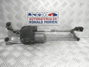 Used Wiper mechanism Volkswagen Golf VII (AUA) 1.6 TDI BlueMotion 16V Price € 48,99 Inclusive VAT offered by Automaterialen Ronald Morien B.V.