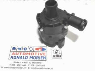 Used Additional water pump Volkswagen Touran (5T1) 2.0 TDI 110 Price € 25,00 Inclusive VAT offered by Automaterialen Ronald Morien B.V.
