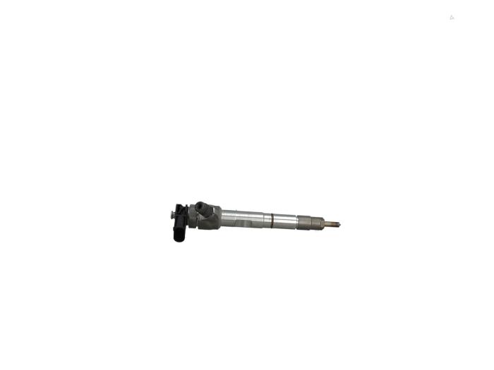 Usados Inyector (diésel) Volkswagen Golf VIII (CD1) 2.0 TDI BlueMotion 16V Precio € 223,85 IVA incluido ofrecido por Automaterialen Ronald Morien B.V.