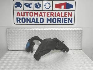 Used Front windscreen washer reservoir Audi Q5 (8RB) 2.0 TFSI 16V Hybrid Quattro Price € 25,00 Inclusive VAT offered by Automaterialen Ronald Morien B.V.