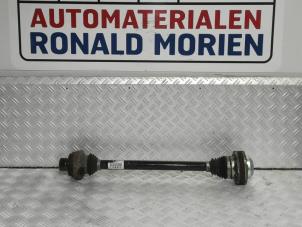 Usagé Arbre de transmission arrière gauche Audi Q5 (8RB) 2.0 TFSI 16V Hybrid Quattro Prix € 48,99 Prix TTC proposé par Automaterialen Ronald Morien B.V.