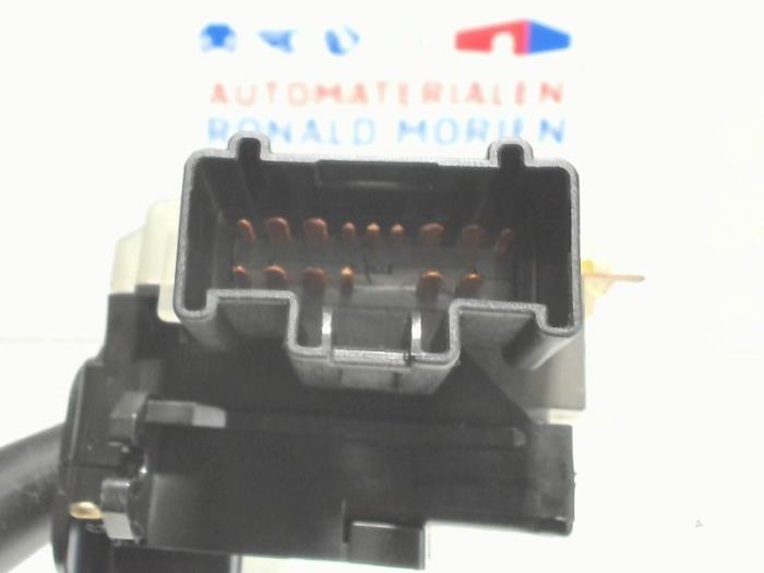 Wiper switch from a Lexus GS (..S16) 300 3.0 24V VVT-i 2000