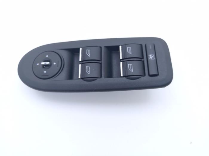 Usados Interruptor de ventanilla eléctrica Ford C-Max (DM2) 2.0 16V Precio € 20,00 Norma de margen ofrecido por Automaterialen Ronald Morien B.V.