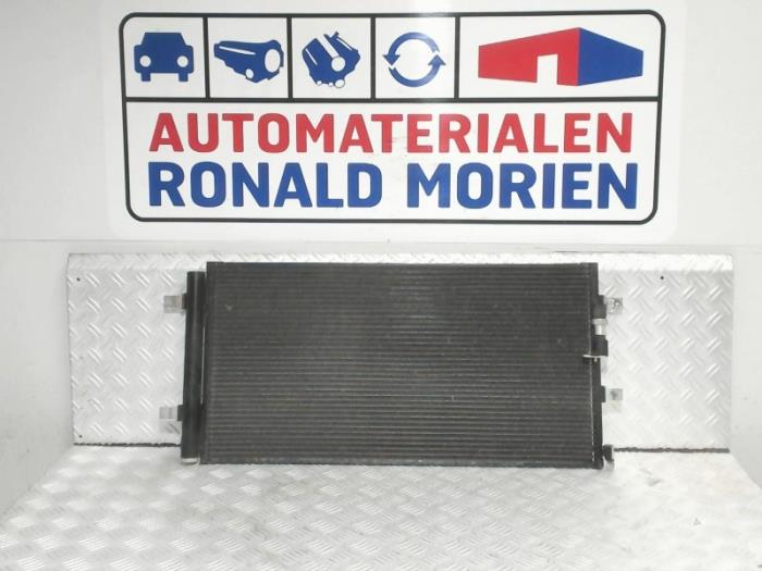Usagé Condenseur de climatisation Audi A4 Avant (B8) 1.8 TFSI 16V Prix € 75,00 Prix TTC proposé par Automaterialen Ronald Morien B.V.