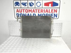 Usados Condensador de aire acondicionado Landrover Range Rover Sport (LS) 3.0 S TDV6 Precio € 35,00 Norma de margen ofrecido por Automaterialen Ronald Morien B.V.