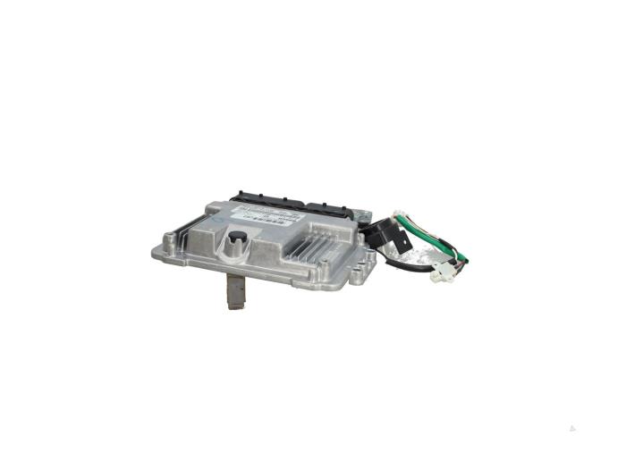 Used Engine management computer Hyundai Getz 1.5 CRDi VGT 16V Price € 45,00 Margin scheme offered by Automaterialen Ronald Morien B.V.