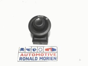 Used Steering column stalk Landrover Range Rover Sport (LS) 3.0 S TDV6 Price € 15,00 Margin scheme offered by Automaterialen Ronald Morien B.V.