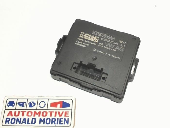 Usagé Ordinateur divers Volkswagen Golf VII (AUA) 1.6 TDI BlueMotion 16V Prix € 49,99 Prix TTC proposé par Automaterialen Ronald Morien B.V.