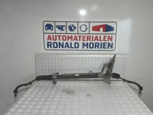 Used Steering box Opel Movano Combi 2.5 DTI Price € 145,00 Margin scheme offered by Automaterialen Ronald Morien B.V.