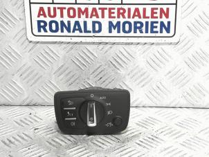 Usagé Commutateur lumière Audi S7 Sportback (4GA/4GF) 4.0 V8 TFSI Prix € 40,00 Prix TTC proposé par Automaterialen Ronald Morien B.V.