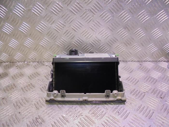 Begagnade Innerdisplay Audi A3 Sportback (8VA/8VF) 1.4 TFSI 16V e-tron Pris € 199,00 Marginaltabell erbjuds av Automaterialen Ronald Morien B.V.