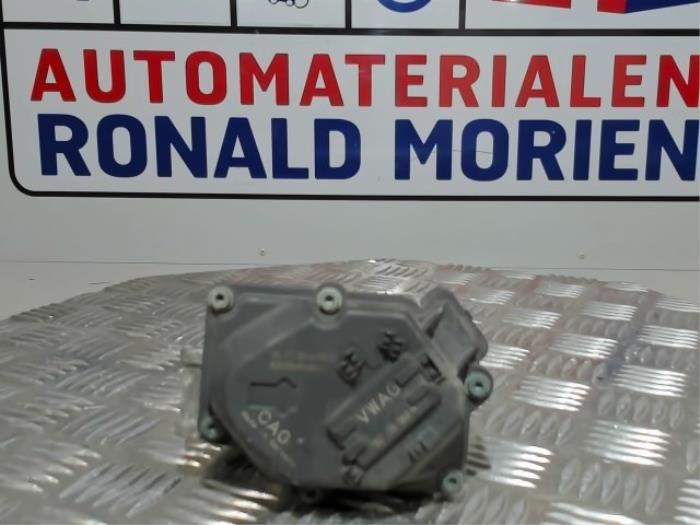 Gebrauchte Drosselklappengehäuse Audi A8 (D4) 4.2 TDI V8 32V Quattro Preis € 75,00 Margenregelung angeboten von Automaterialen Ronald Morien B.V.