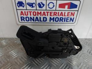 Used Rear door lock mechanism 4-door, left Skoda Fabia III Combi (NJ5) 1.0 TSI 12V Price € 25,00 Inclusive VAT offered by Automaterialen Ronald Morien B.V.
