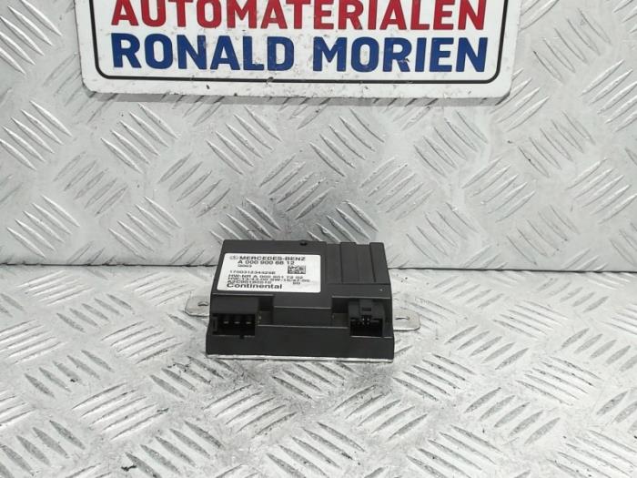 Używane Modul paliwowy ADM Mercedes C Estate (S205) C-43 AMG 3.0 V6 24V Turbo 4-Matic Cena € 39,00 Procedura marży oferowane przez Automaterialen Ronald Morien B.V.