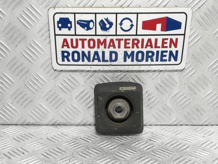 Gebrauchte Schwingungsdämpfer Mercedes C Estate (S205) C-43 AMG 3.0 V6 24V Turbo 4-Matic Preis € 15,00 Margenregelung angeboten von Automaterialen Ronald Morien B.V.