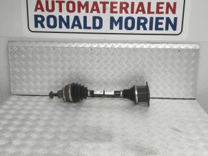 Usagé Arbre de transmission avant gauche Audi E-tron Sportback (GEA) 55 Prix € 215,00 Prix TTC proposé par Automaterialen Ronald Morien B.V.