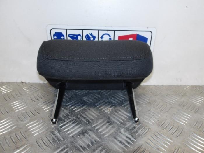 Headrest Audi A3 Sportback 1.6 TDI 16V 8V0885975NI7